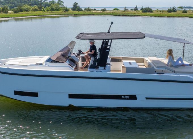 Motorboat DE ANTONIO YACHTS D36 OPEN 600hp