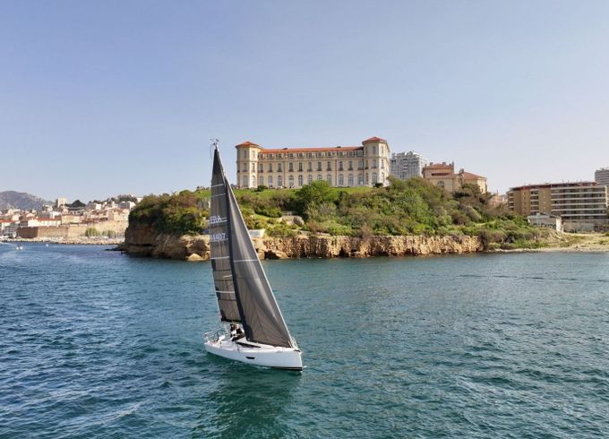 Sailboat Elan Elan S3 9.25m