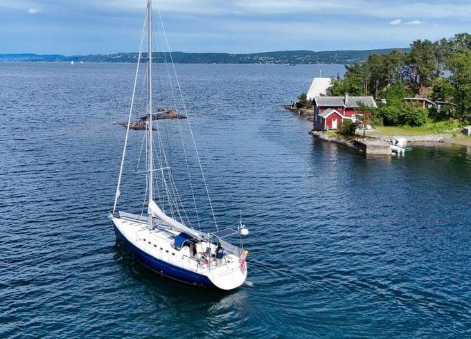 Sailboat Beneteau First 47.7 14.5m