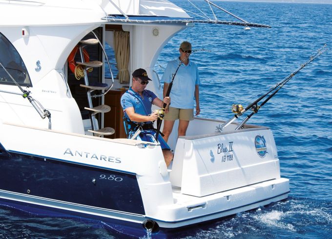 Motorboat Beneteau Antares 980 450hp