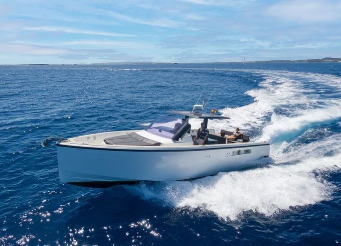 Motorboat Fjord 40 open 430hp