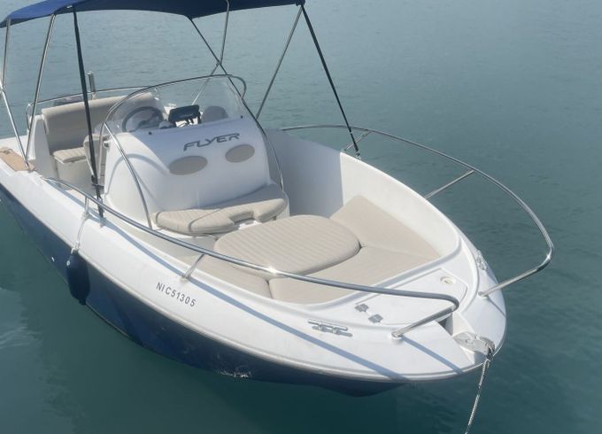Motorboat Beneteau Flyer 650 Open 140hp