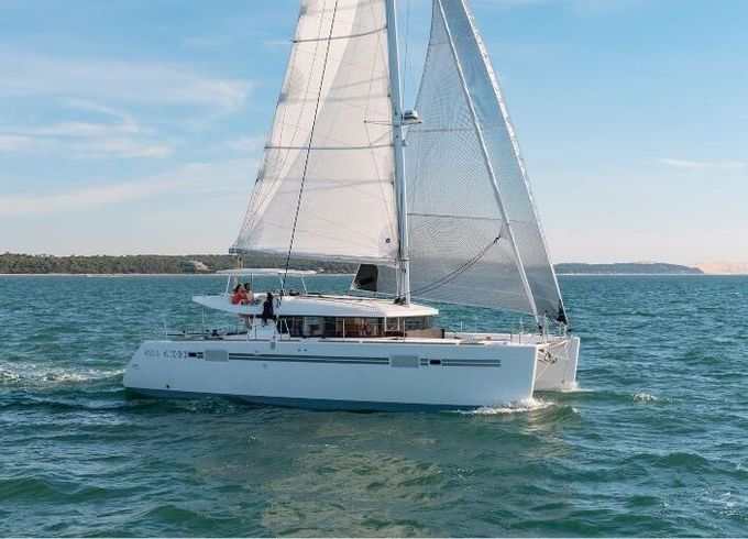 Catamaran LAGOON 450 S 13.96m