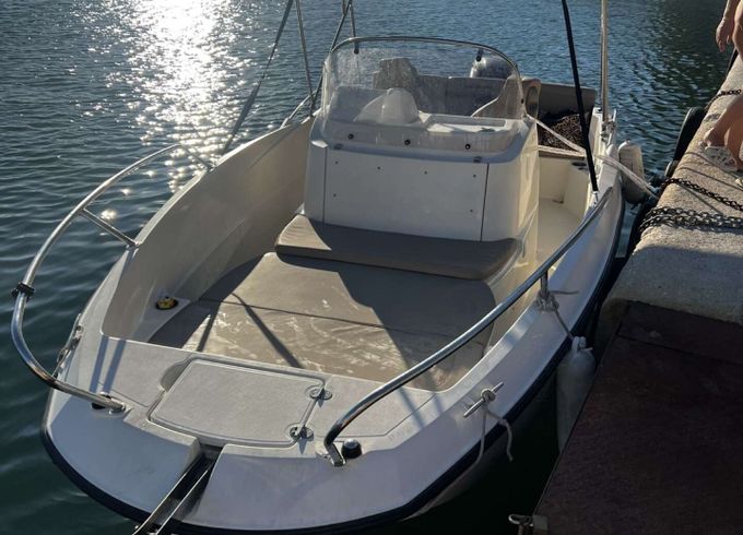 Motorboat Quicksilver Activ 605 Open 115hp