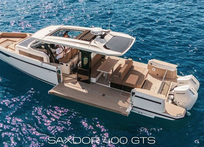 Motorboat Saxdor 400 GTS 700hp