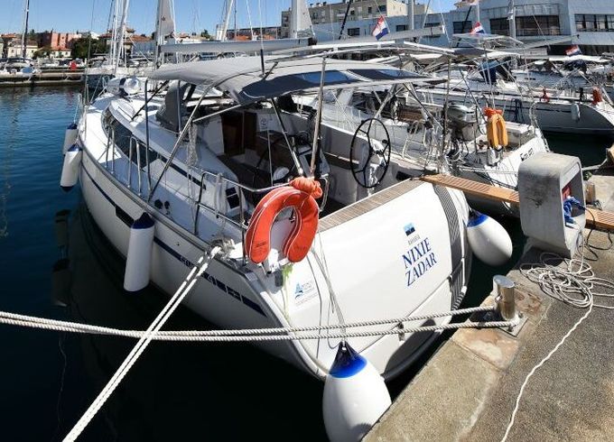 Sailboat Bavaria Cruiser 41 12.35m