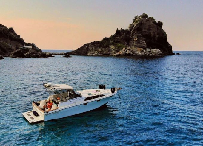 Motorboat Bayliner Conquest  39 400hp