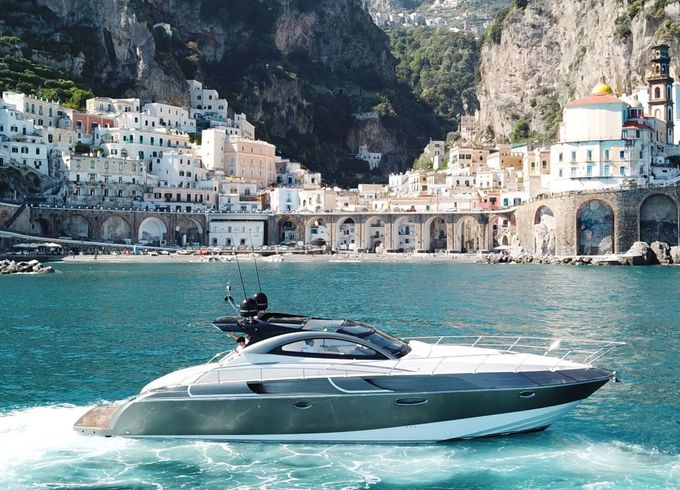 Motorboat Rizzardi 48in 1800hp