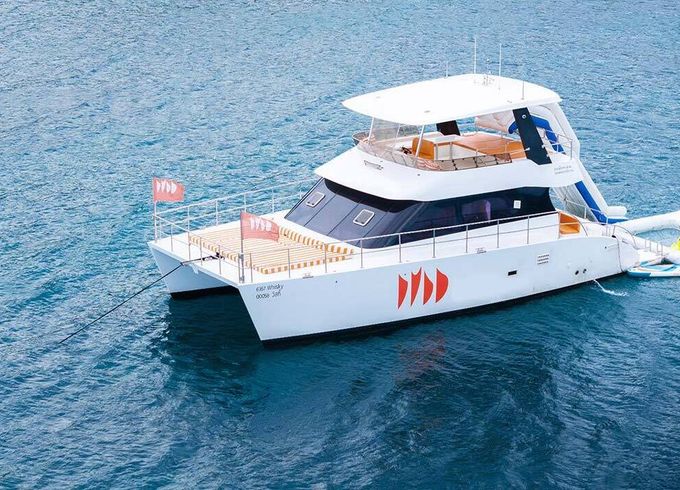 Motor yacht Floeth 48' 350hp