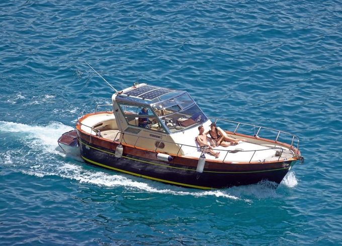 Motorboat Aprea mare Smeraldo 9 220hp
