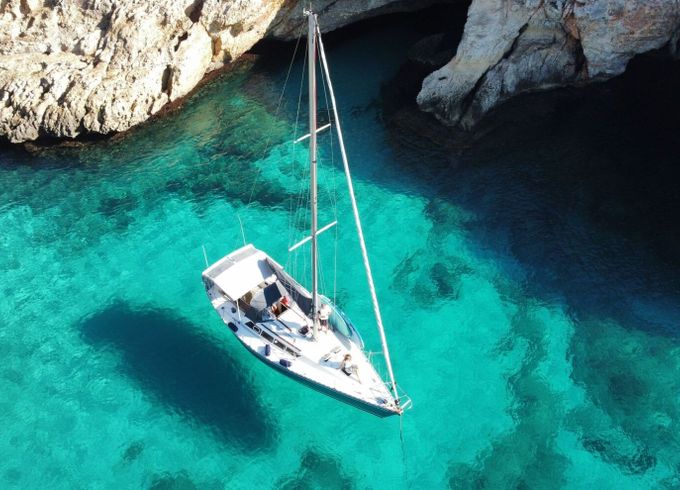 Sailboat Jeanneau Sunshine 36 11.1m