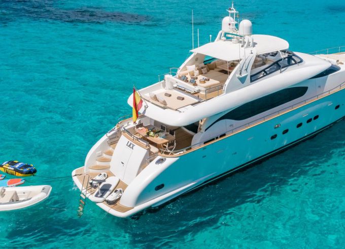 Motor yacht Maiora Yachts 24S 1550hp