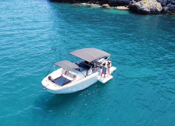 Motorboat Beneteau Flyer 9 500hp