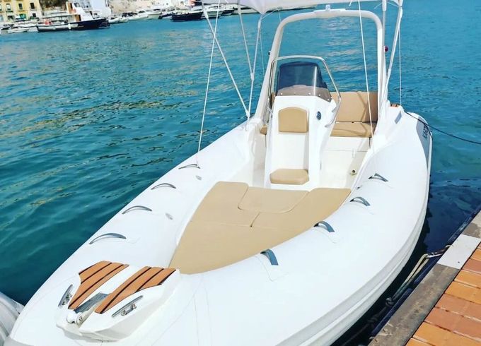 Boat without licence  Cardis Fox 570 40hp