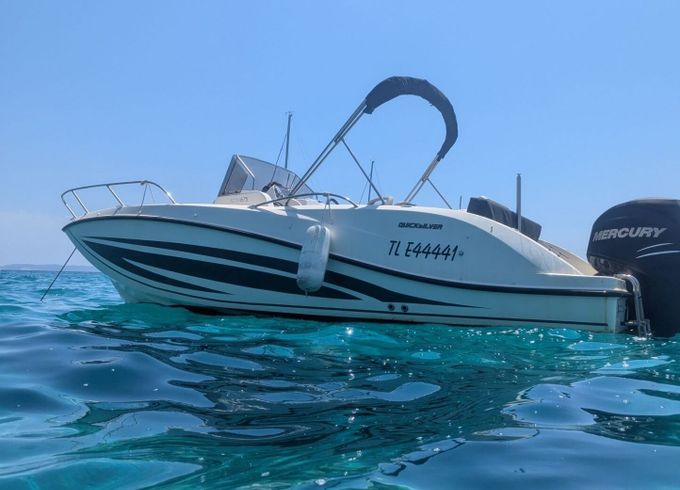 Motorboat Brunswick Quicksilver 675 open 150hp