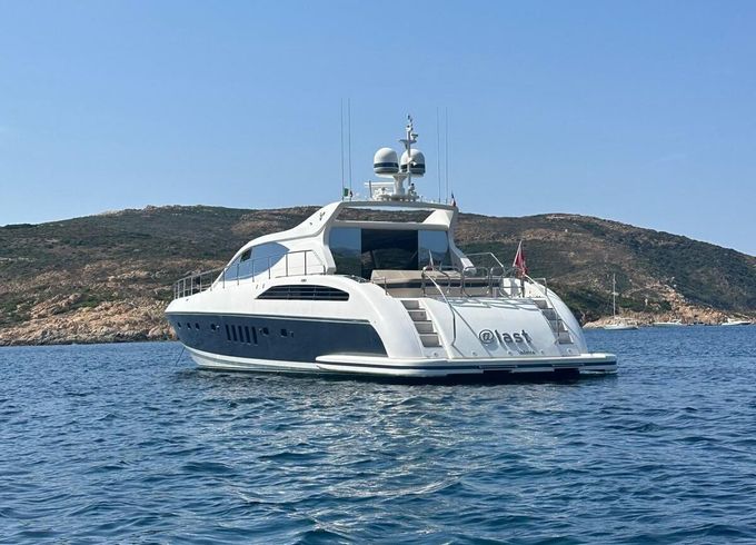 Motor yacht Arno Leopard Leopard24 3000hp