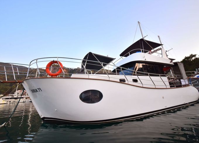 Gulet Custom built gulet with a capacity of 4 people Traditional gulet 13m