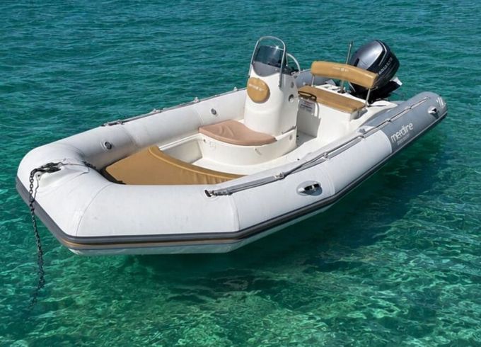 RIB Zodiac medline  500