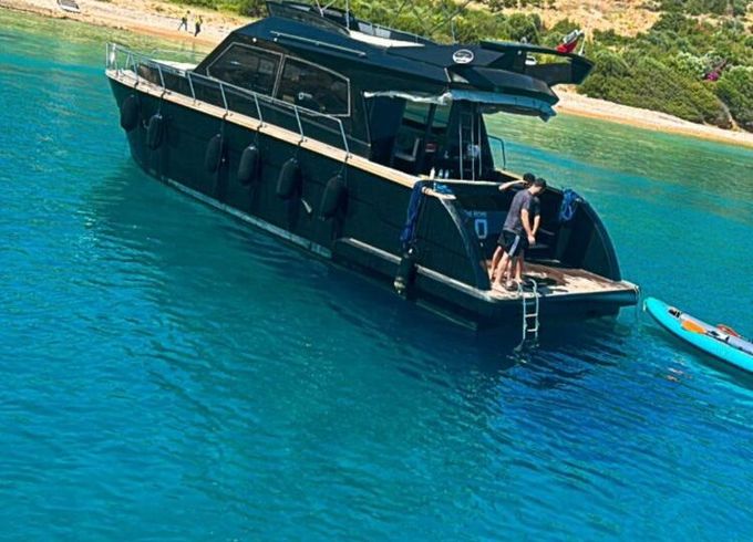 Motorboat MT-48 15METER 2CABIN 2009 700hp
