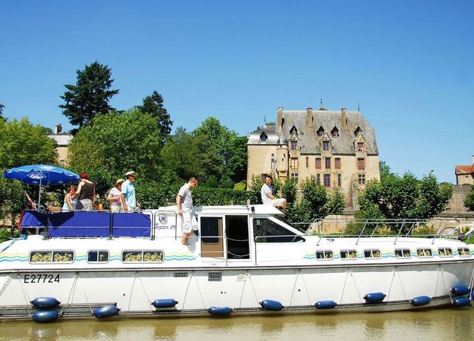 Houseboat Custom Tarpon 49 QP (Homps) 56hp