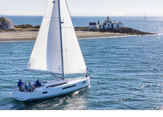 Sailboat Sun Odyssey 490 14m