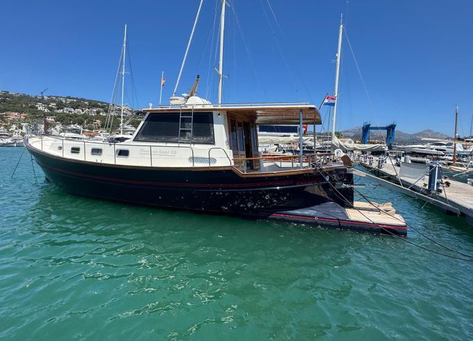Motorboat Menorquin 160 720hp