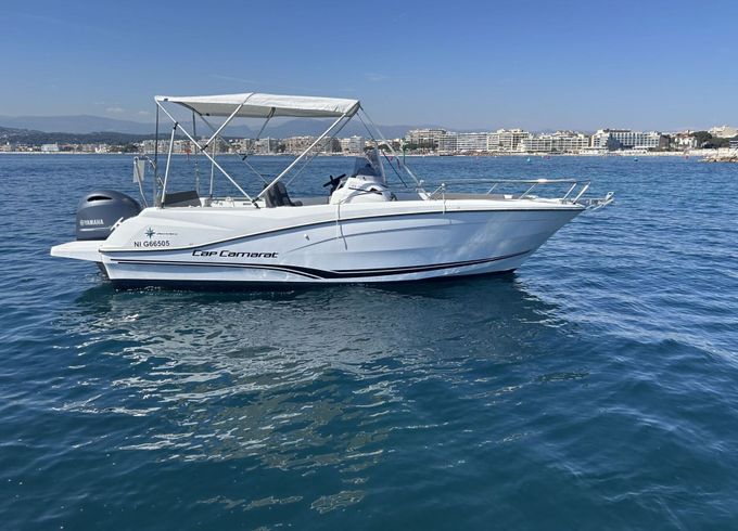 Motorboat Jeanneau Cap Camarat 650 CC 150hp