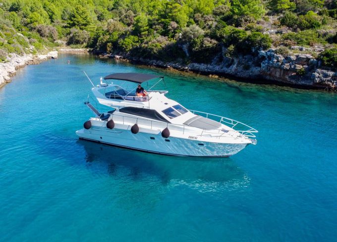 Motorboat Raffaelli Levante 43 fly 840hp
