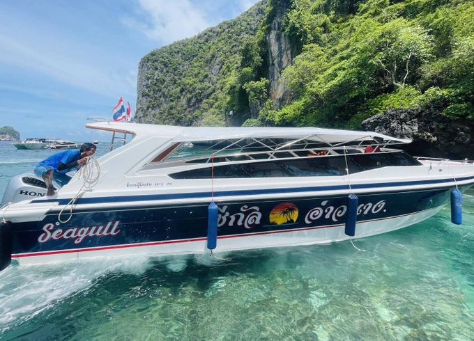 Motorboat Thai Marine co. Ltd Fiberglass Speed Boat 104hp