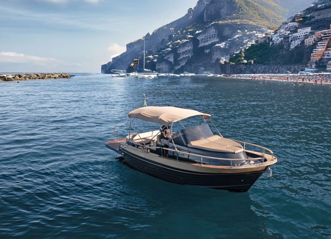Motorboat Positano Gozzo Open 370hp