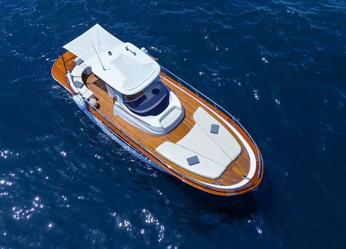 Motorboat Mimi Libeccio 9.5 400hp
