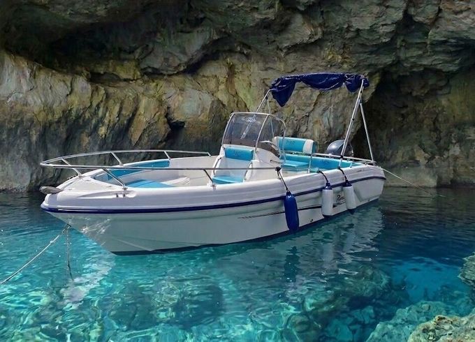 Boat without licence  Ranieri Soverato 40hp