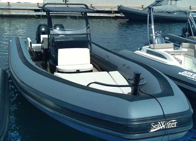 RIB Sea Water Phantom 300 700hp