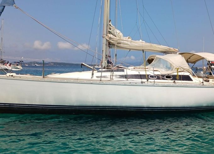 Sailboat Jeanneau Sun Rise 11.5m