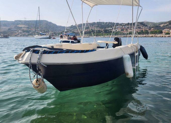 Boat without licence  prusa marine 450 6hp