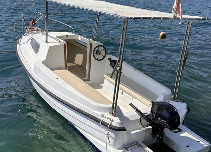 Motor yacht Kvarner Adria 6hp