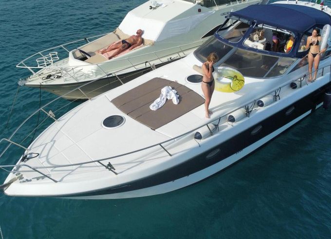 Motorboat GIORGI MUST52 1200hp