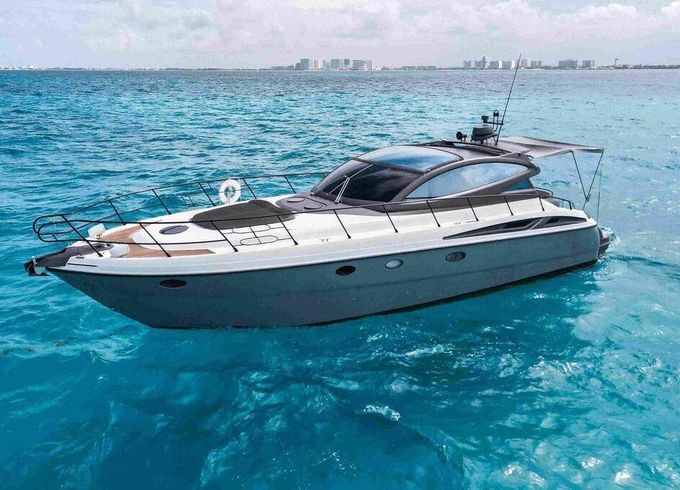 Motor yacht Cranchi 50 1430hp