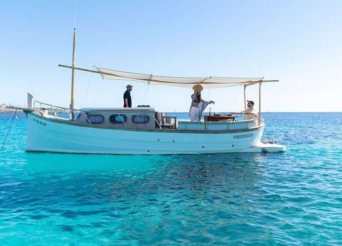 Motorboat LLaut Capeador Saura 40L 60hp