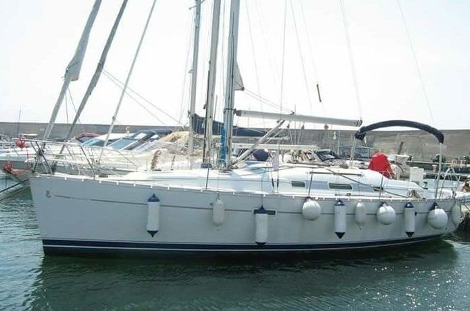 Sailboat BENETEAU 343 OCEANIS CLIPPER 11m
