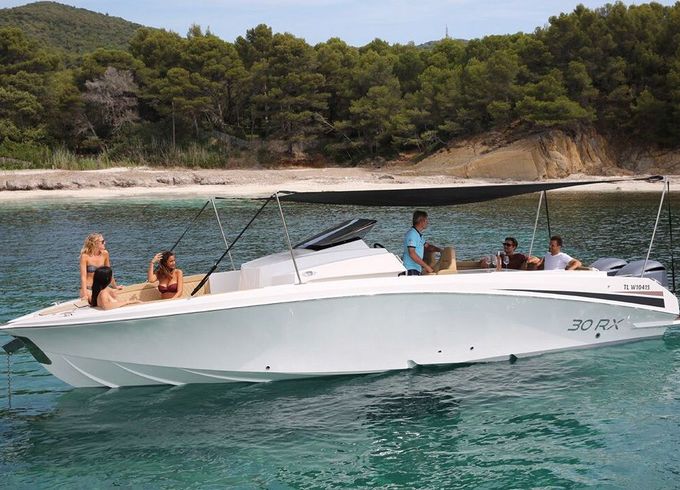 Motorboat Pacific Craft RX 30 600hp