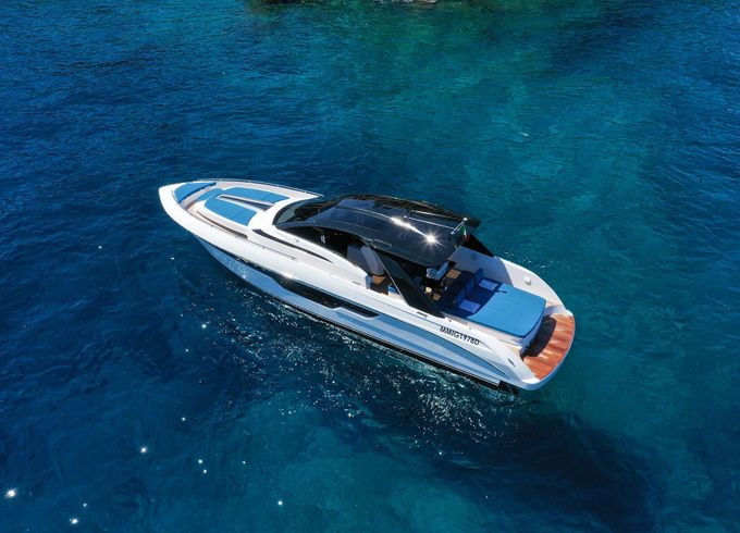 Motorboat Mig Marine Mig 45 HT 480hp