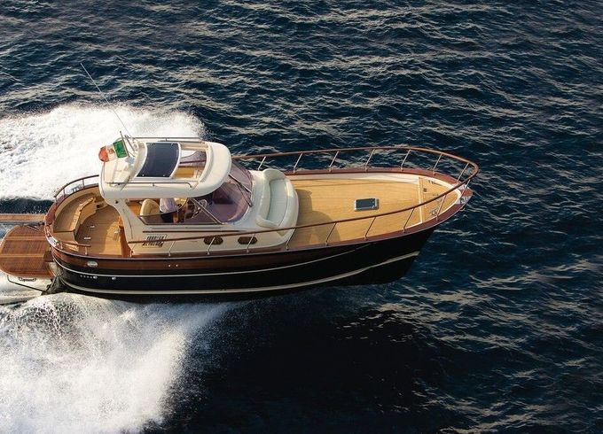 Motorboat FRATELLI APREA APREA 36 740hp