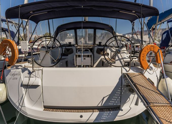 Sailboat Jeanneau Sun Odyssey 519 - 4 cabins 15.75m