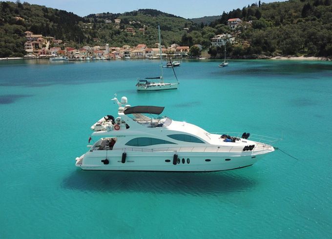 Motor yacht Gulf Craft Majesty 66 2030hp