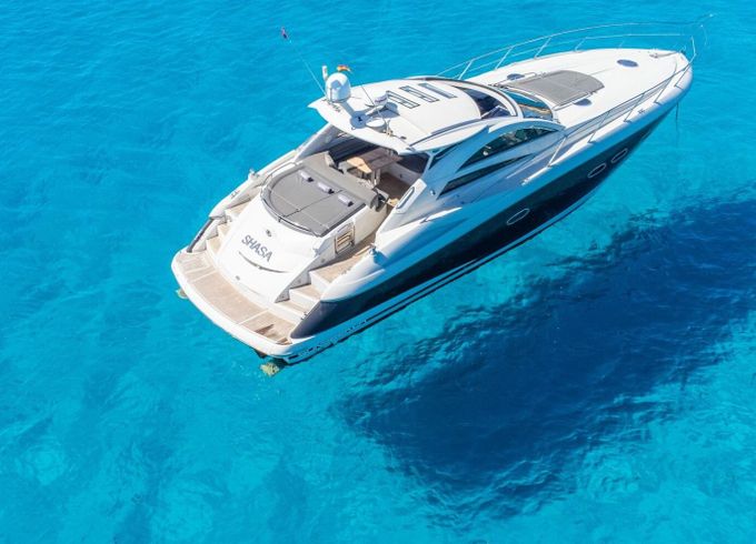 Motorboat Sunseeker Portofino 53 1600hp