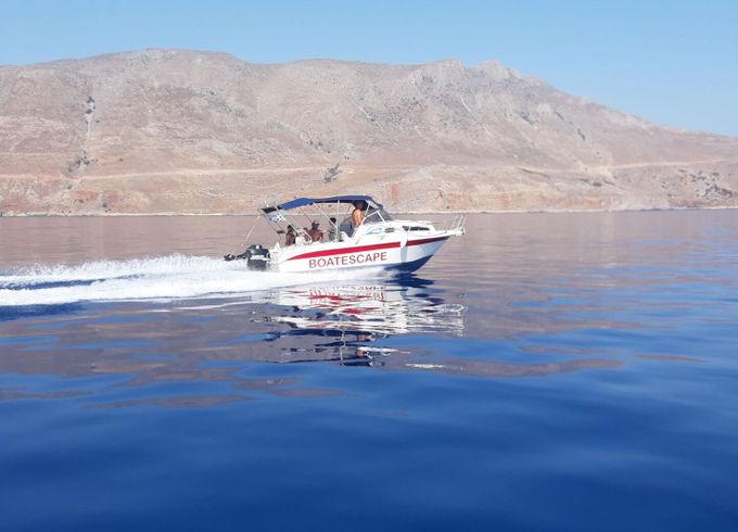 Motorboat Drago Cabin 640 140hp