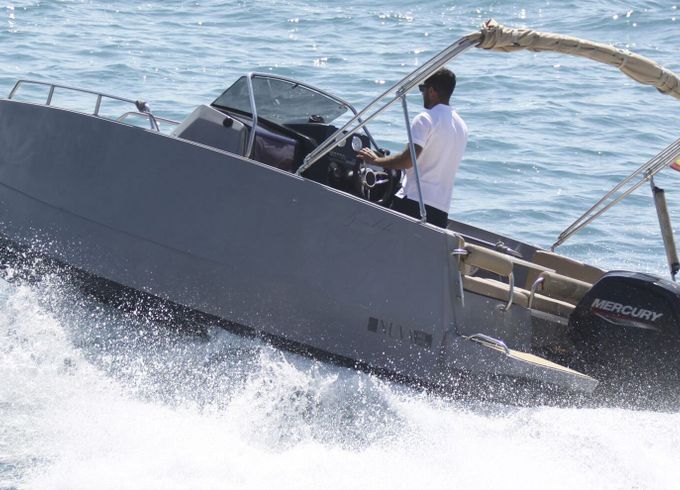 Motorboat NUVA M6 OPEN 115hp