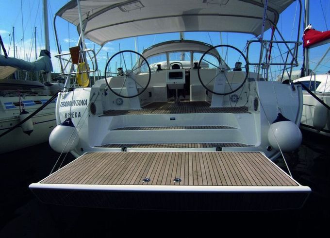 Sailboat BAVARIA CRUISER 51 15.54m