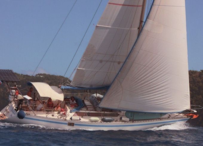 Sailboat Jeanneau Sun Fizz 12.4m